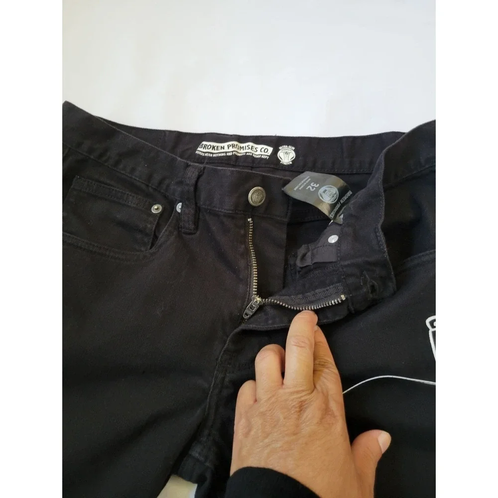 Broken Promises Jeans Men's Size 32 Black Gothic Emo Cobra Rose Ripped Denim Tat